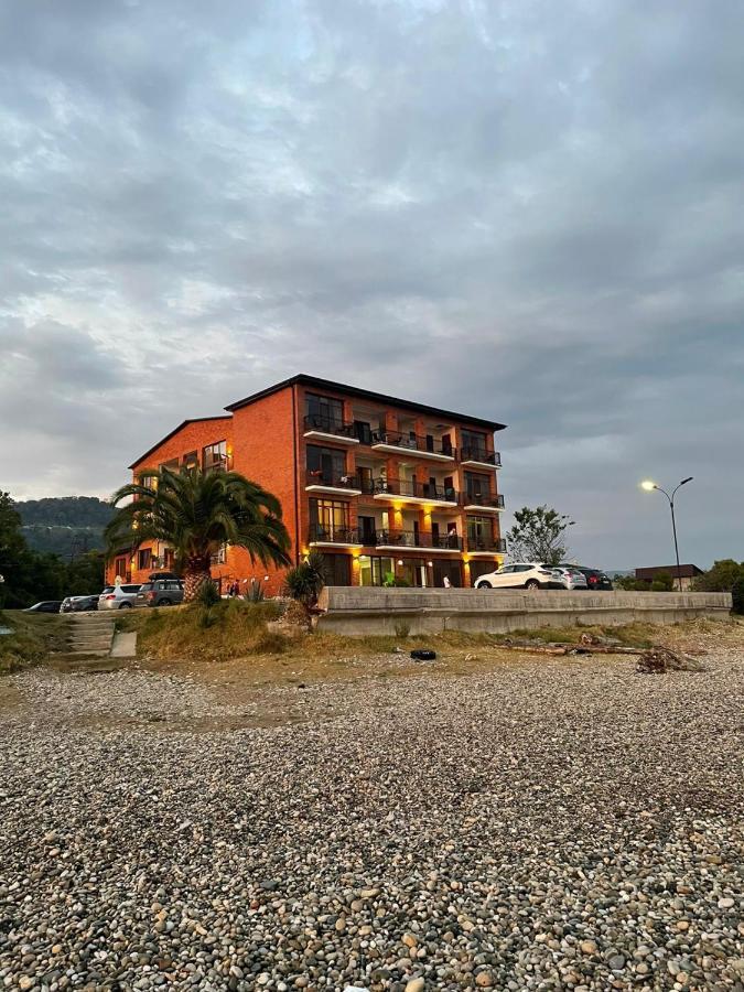Leon Hotel New Athos Exterior foto